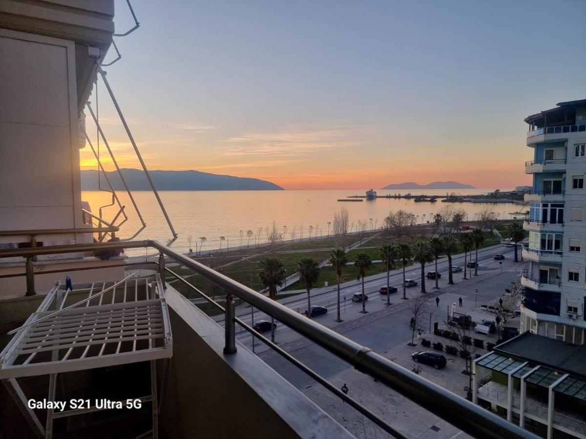 Big Seaside Apartament